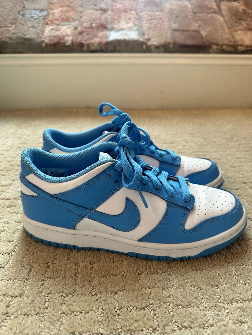Nike Dunk Low UNC 6.5Y (2021)